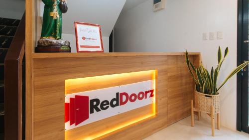 Sampaloc Hotel | RedDoorz near UST Sampaloc Manila