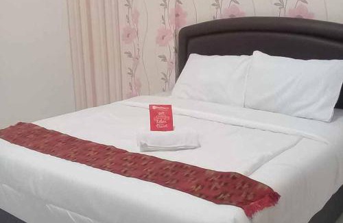 Nganjuk Hotel | RedDoorz Plus @ Alun Alun Nganjuk