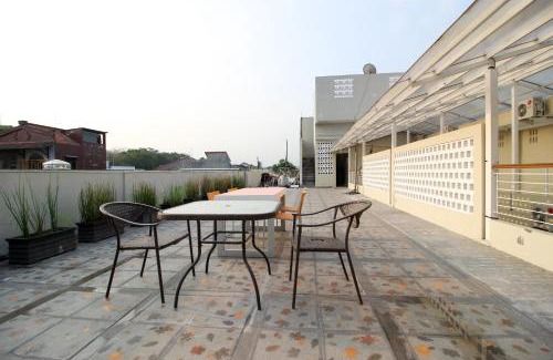 Depok House | RedDoorz Plus near UPN Jogjakarta 2