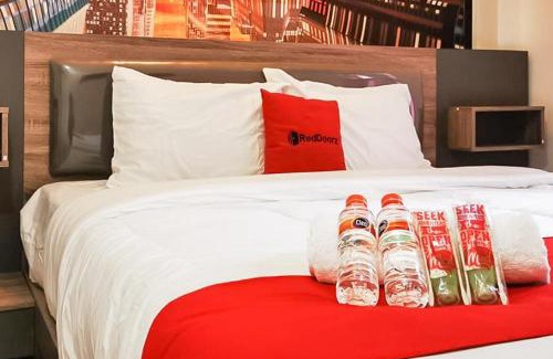 Madiun Hotel | RedDoorz Plus @ Taman Madiun