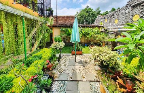 Surakarta Hotel | RedDoorz Syariah at Graha Adi Karya Kartasura