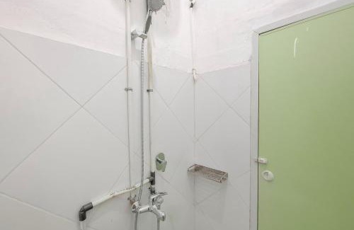 Batang Hotel | RedDoorz Syariah at Griya Wahid Alun Alun Batang