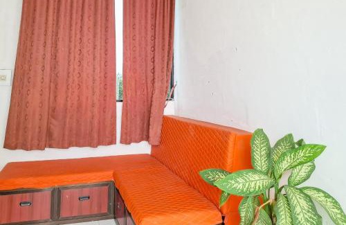 Batang Hotel | RedDoorz Syariah at Griya Wahid Alun Alun Batang
