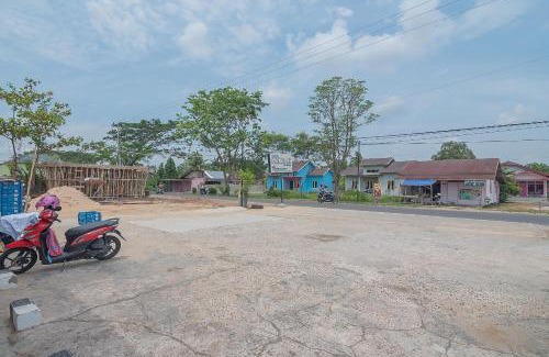 Kualakapuas House | RedDoorz Syariah At Jalan cilik Riwut Kapuas