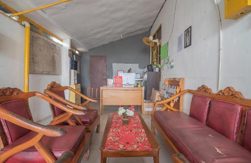 Kualakapuas House | RedDoorz Syariah At Jalan cilik Riwut Kapuas