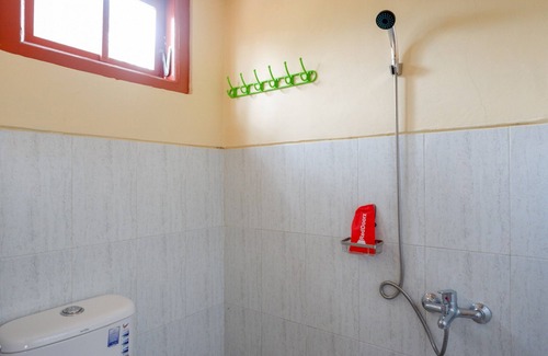 Banyumas House | RedDoorz Syariah near Alun Alun Purwokerto