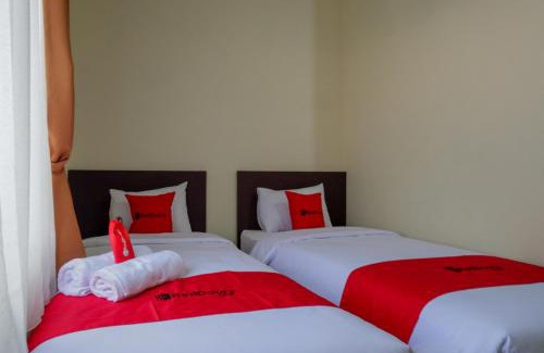 Kebumen Hotel | RedDoorz Syariah near Alun Alun Kebumen