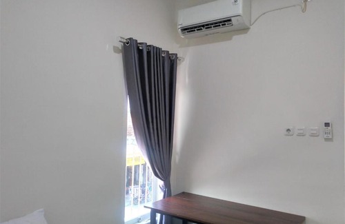 Tegal Hotel | RedDoorz Syariah near RS Mitra Keluarga Tegal