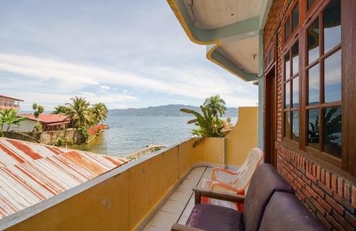 Tuk Tuk Hotel | RedDoorz @ Tuktuk Danau Toba