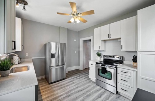 Old North Columbus House | REDESIGNED 5BRs HOME NEAR UNIVERSITY & STADIUM With FREE PARKING