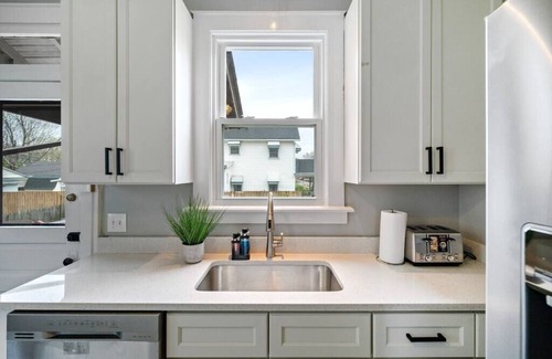 Old North Columbus House | REDESIGNED 5BRs HOME NEAR UNIVERSITY & STADIUM With FREE PARKING