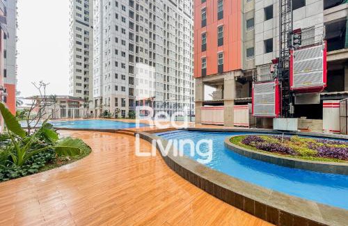 Bekasi Timur Hotel | RedLiving Apartemen Transpark Juanda - Icha Rooms Tower Jade with Netflix