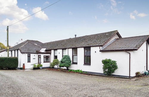 Forfar Cottage | Redroofs By The Woods - UK41559