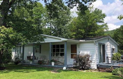 Byrnedale House | Reduced to $90.00 March-July week days