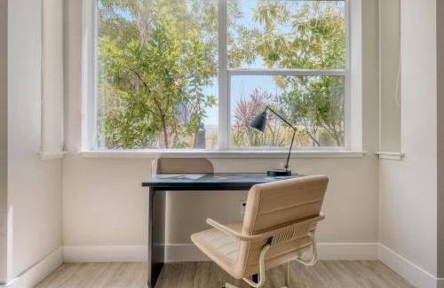 Centennial Apartment | Redwood City 2br wparking pool spa nr Caltrain SFO-1445