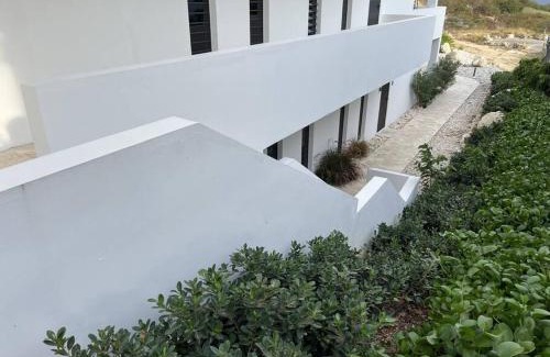 Sint Michiel Apartment | Reef View - Luxury apartment with seaview and pool