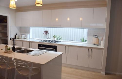 South West Rocks House | Reelaxing at The Rocks