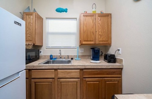 Rockport Cottage | Reelin’ and Rockin’ Cottage 1/2