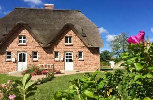 Tating House | Reetdachhaus Strandkoje Reetdachhaus Strandkoje
