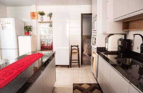 Campeche House | Refúgio na Praia do Campeche com Piscina Privativa