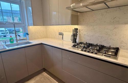 Farnham Common House | Refined Cottage Living Near Ascot & Windsor