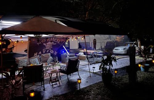 El Jobean Other | Reflection by Glampers Camp