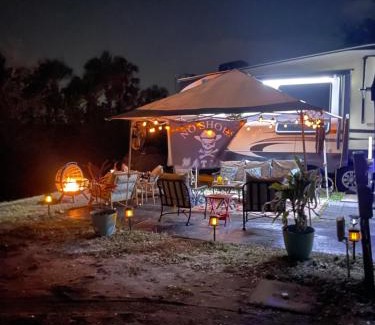 El Jobean Other | Reflection by Glampers Camp