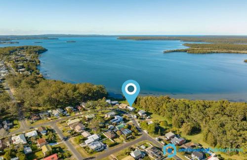 Basin View House | Reflections Pet Friendly Waterfront