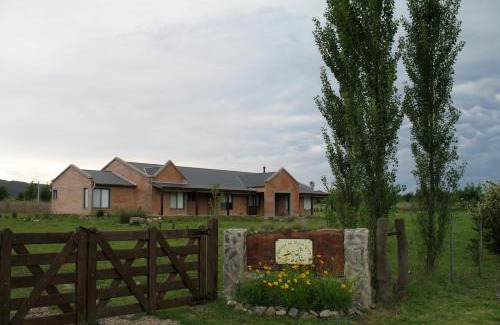 Los Reartes Bed & Breakfast | Refugio Del Guira Guira