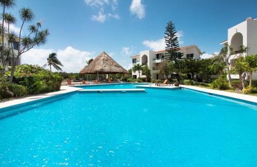 Zona Hotelera Apartment | Refurnished Cozy Lagoon 3BDR by Casa Paraiso