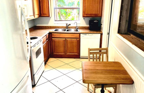 Palm Beach Gardens House | Regal Private Suite, Heated Pool Kayak 5min2 Juno Beach & Baseball Stadiums
