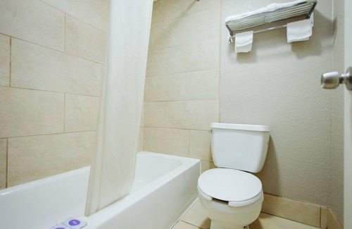 Channelview Hotel | Regency Inn Channelview