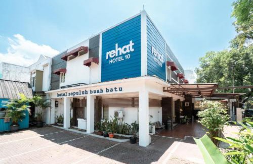 Malabar Hotel | Rehat at Hotel 10 Buah Batu