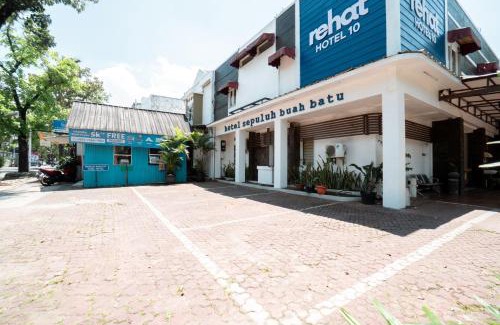Malabar Hotel | Rehat at Hotel 10 Buah Batu