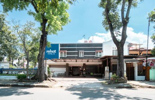 Malabar Hotel | Rehat at Hotel 10 Buah Batu