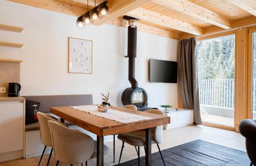 Schonberg House | Rehfugium Lachtal by ALPS RESORTS