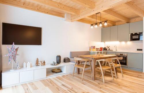Schonberg House | Rehfugium Lachtal by ALPS RESORTS