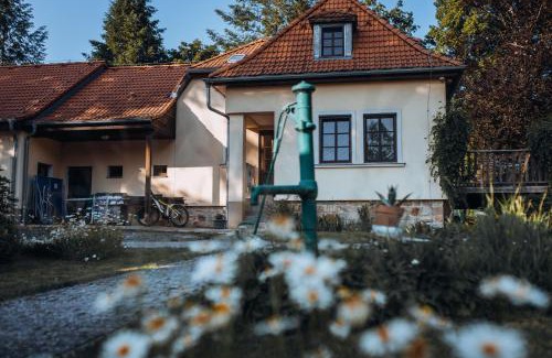 Chlum u Trebone Apartment | Rekreační a školicí středisko Zájezek