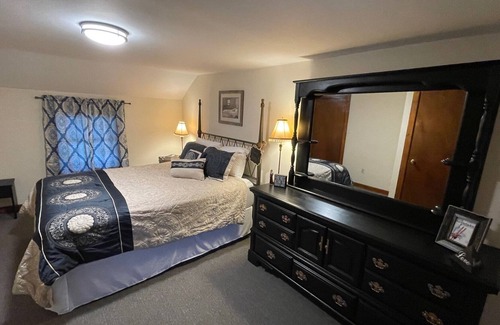 Aldenville Apartment | Relax and Enjoy The Countryside