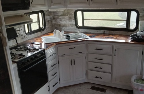Hesperia RV Rental | Relax and enjoy nature at the spacious North branch get away. 39 acres available