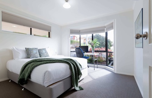 Miandetta House | Relax and Enjoy with Mersey Views