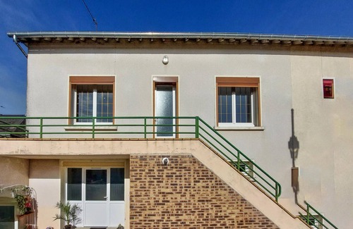 Conlie Apartment | Relax and unwind in this attractive vacation apartment.