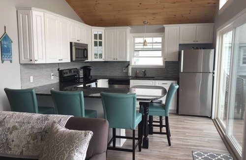Westerly House | Relax at the beach and enjoy beautiful sunsets!