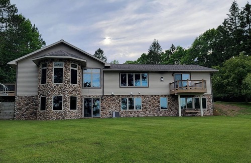 Lake Nebagamon House | Relax at the Lake House