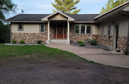 Lake Nebagamon House | Relax at the Lake House