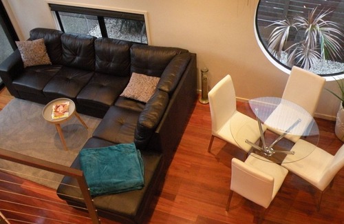 Inverloch Apartment | Relax at the Loft - close to everything