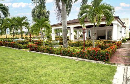 Gregorio Luperon Apartment | Relax in this apartment