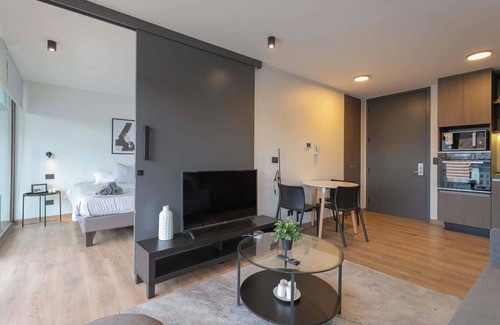 El Golf Apartment | Relax in Las Condes 2D2B fully equipped
