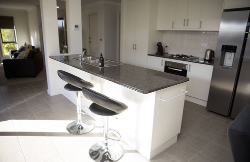Red Cliffs House | Relax in Red Cliffs