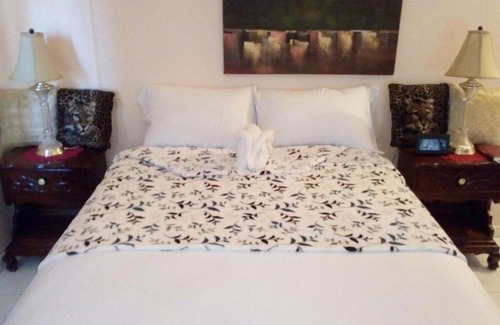 Montego Bay House | Relax in Sunny Montego Bay, Jamaica